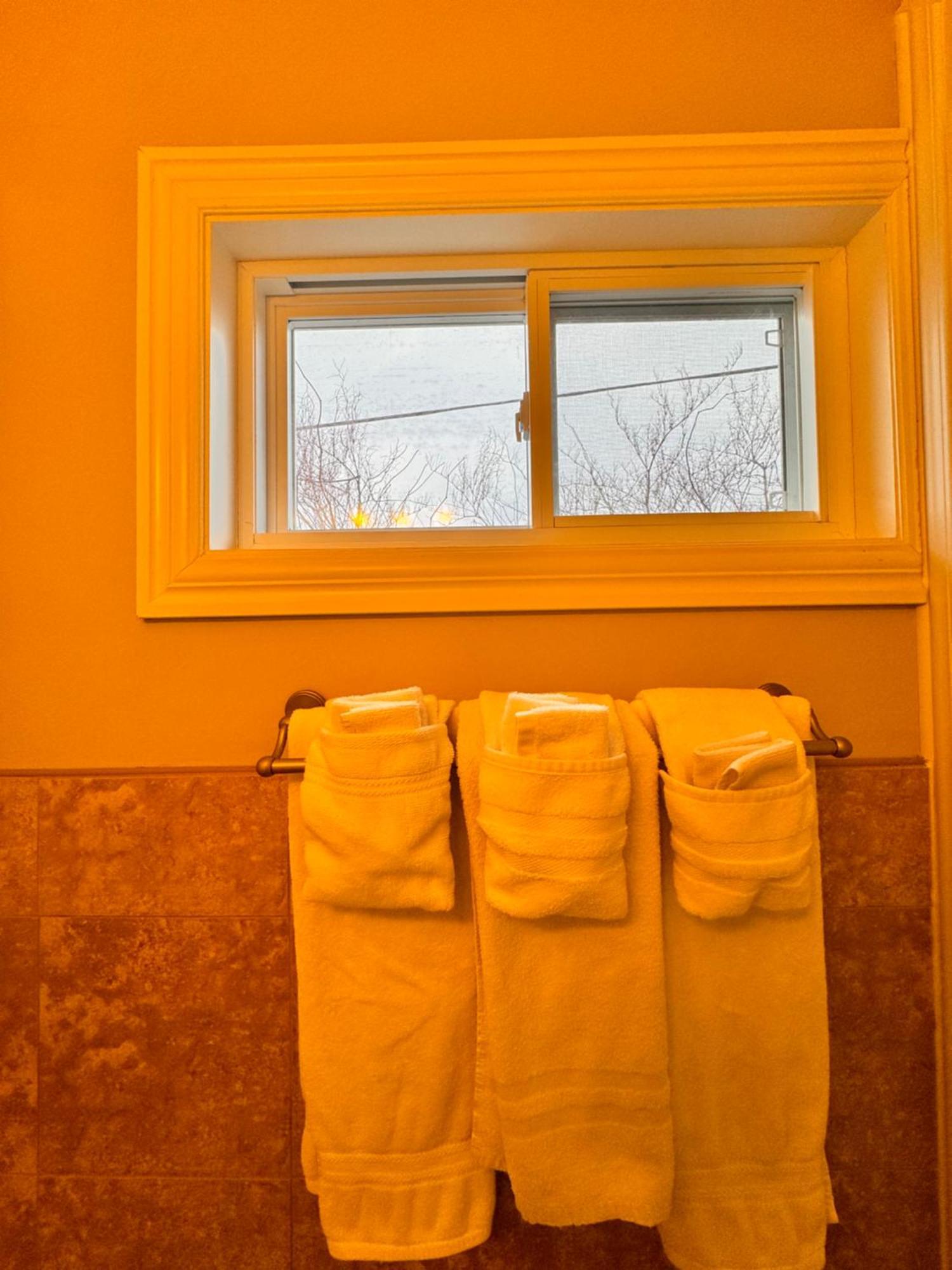 Fundy Line Motel Miramichi Buitenkant foto