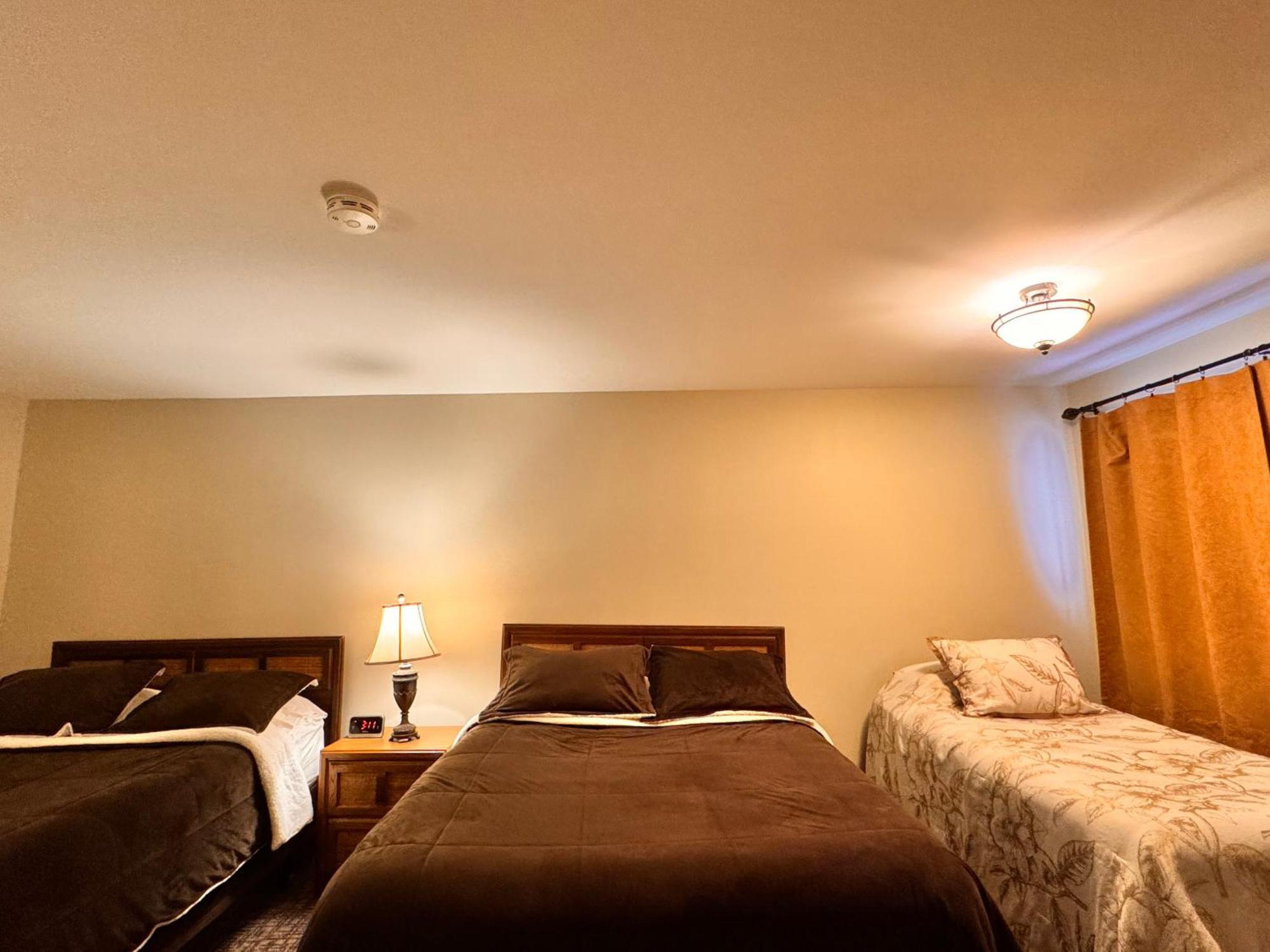 Fundy Line Motel Miramichi Buitenkant foto