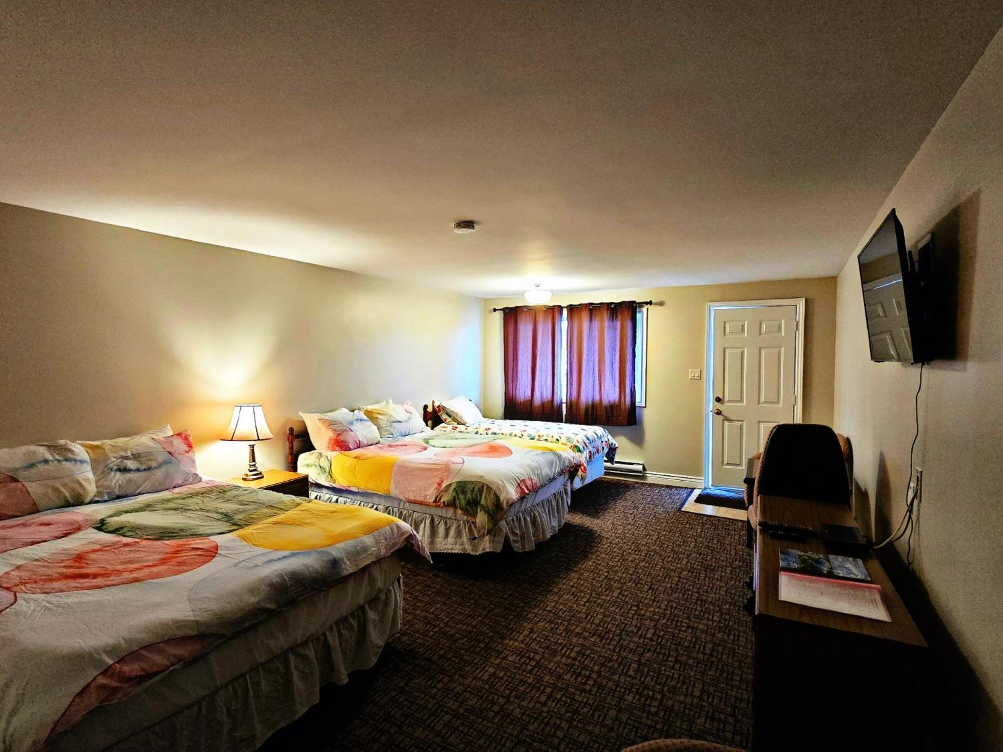 Fundy Line Motel Miramichi Buitenkant foto