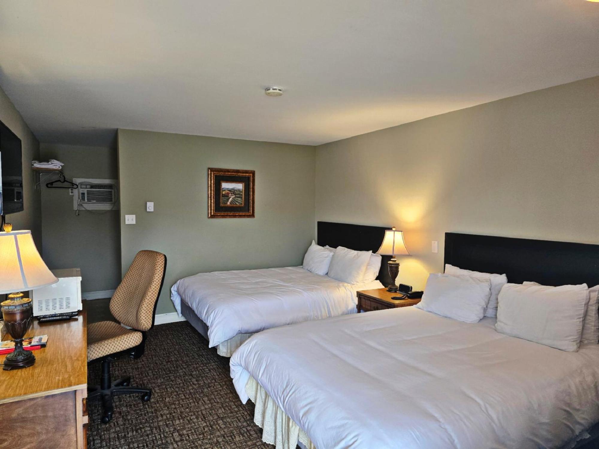 Fundy Line Motel Miramichi Buitenkant foto